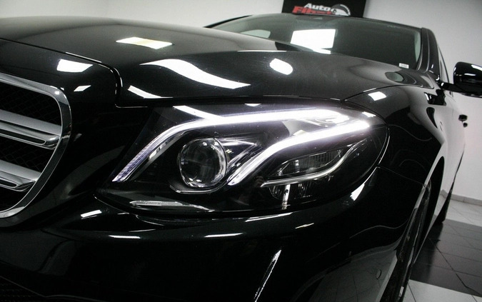 Mercedes-Benz Klasa E cena 123900 przebieg: 108000, rok produkcji 2017 z Kraśnik małe 211